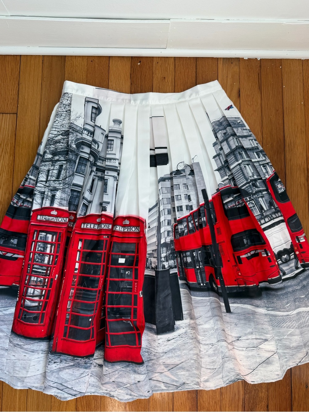 Chicwish Red & Black London Phone Booth Circle Skirt